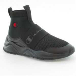 Women’s Champion Rally Sneakers- Size 8.5